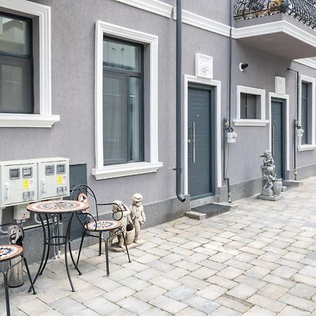 Blue-Line-Apartment-Unirii Бухарест Экстерьер фото