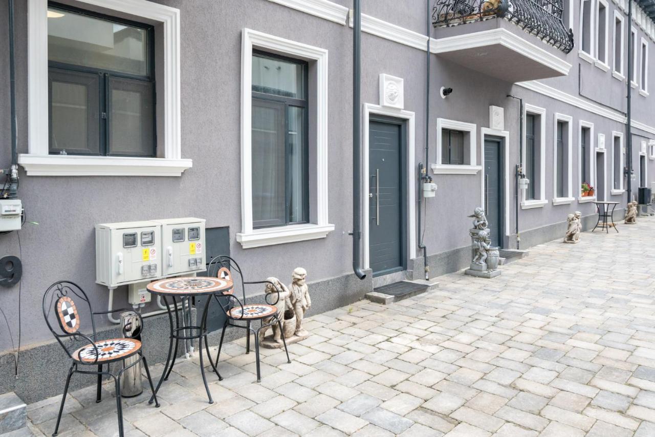 Blue-Line-Apartment-Unirii Бухарест Экстерьер фото